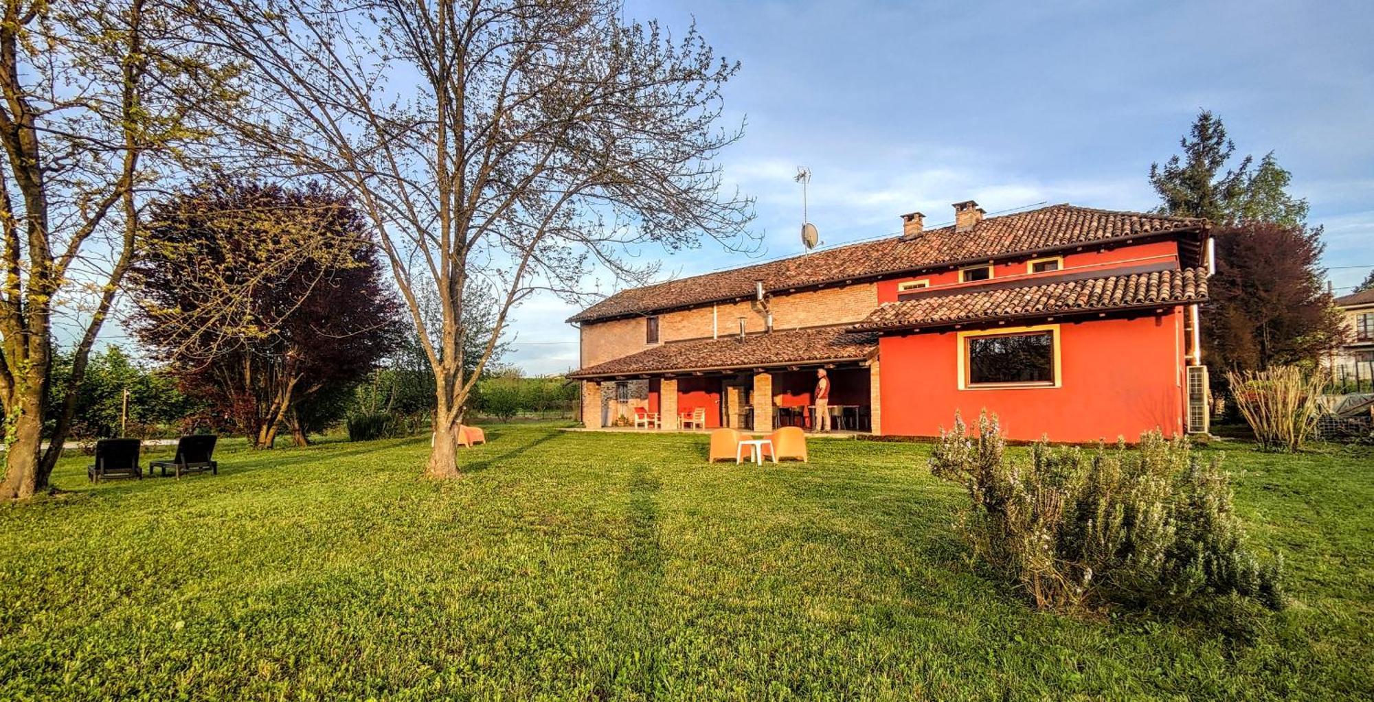 Miravigne House - Casa Di Campagna Con Cucina Castagnole delle Lanze Dış mekan fotoğraf